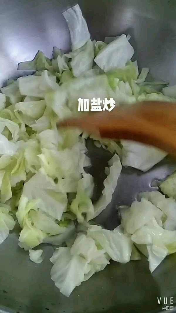 黃瓜炒圓白菜的做法-家常味炒菜譜