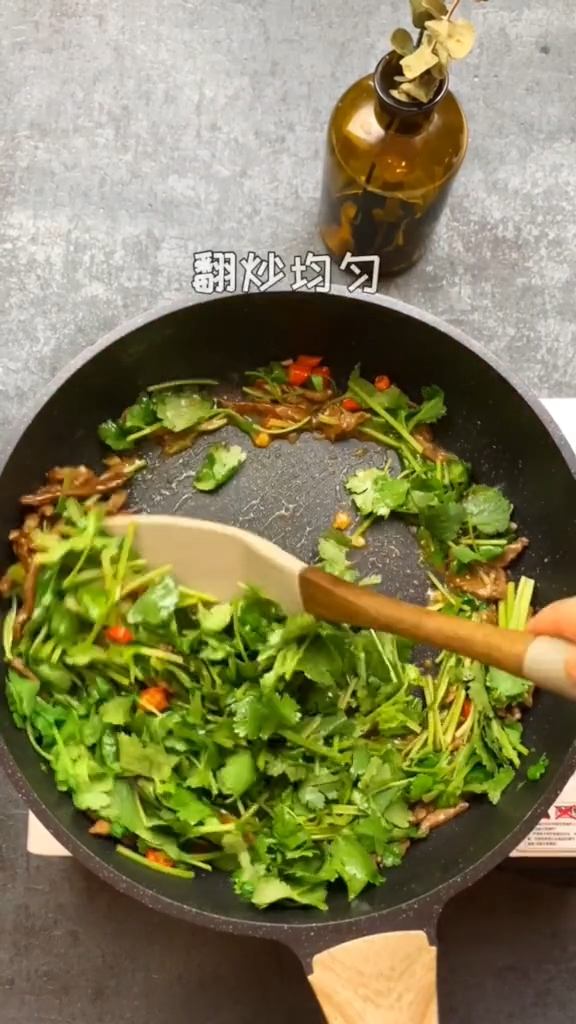 小炒牛肉的做法-咸鮮味炒菜譜