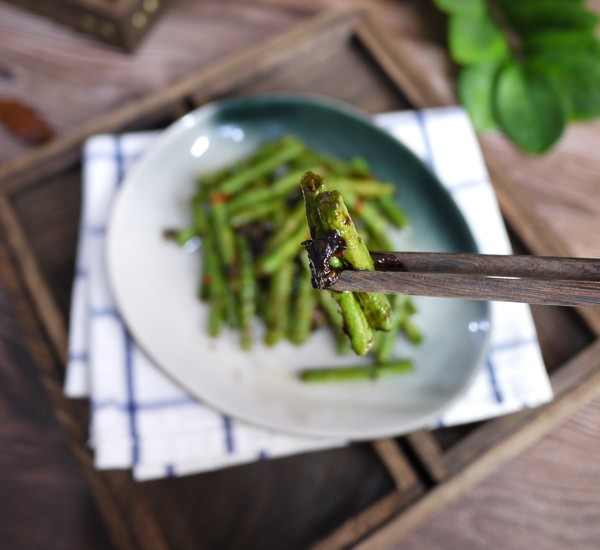 橄欖菜炒豆角的做法-家常味炒菜譜