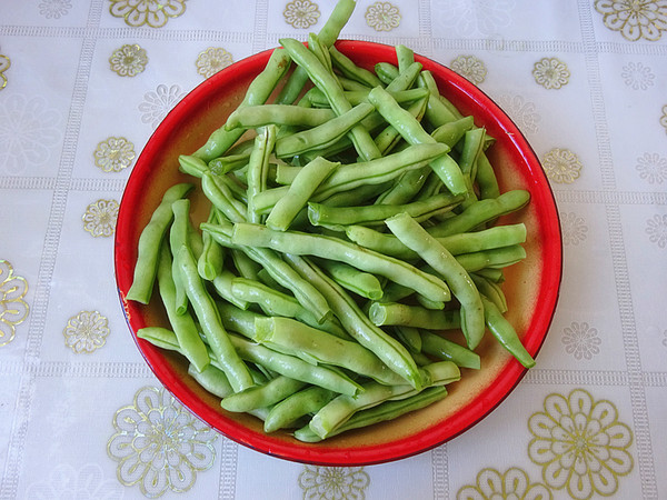 蒜香豆角的做法-蒜香味炒菜譜