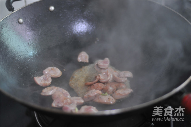 四季豆炒肉腸的做法-咸鮮味炒菜譜