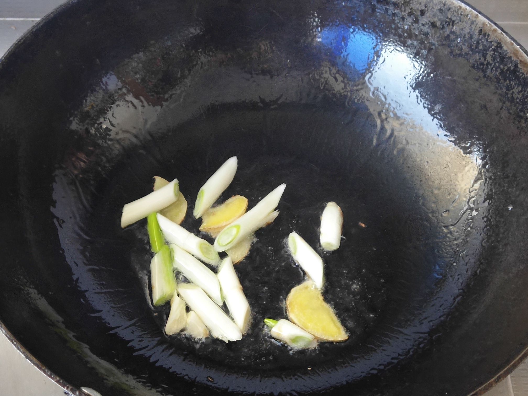 味增冬瓜雞丸湯的做法-咸鮮味煮菜譜