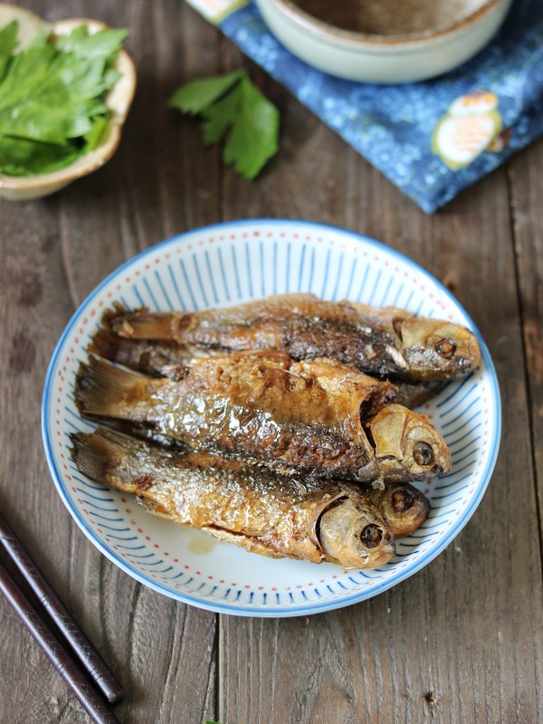 糖醋酥鯽魚的做法-家常味燉菜譜