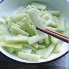 涼拌甜酸青瓜的做法-酸甜味拌食譜