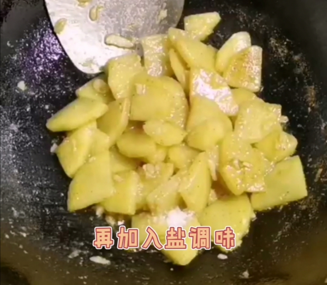 咖喱土豆炒牛肉的做法-咖喱味炒菜譜