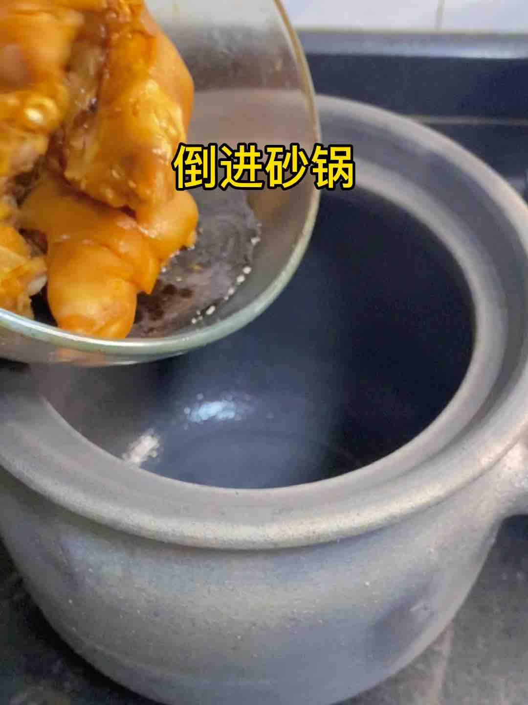 超香醬豬蹄，Q彈會抖臀?這樣燜，一鍋都不夠的做法-家常味燉菜譜