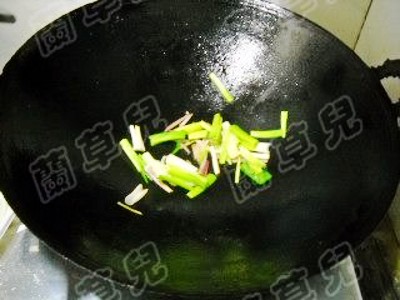 平菇燒豆腐的做法-家常味燒菜譜