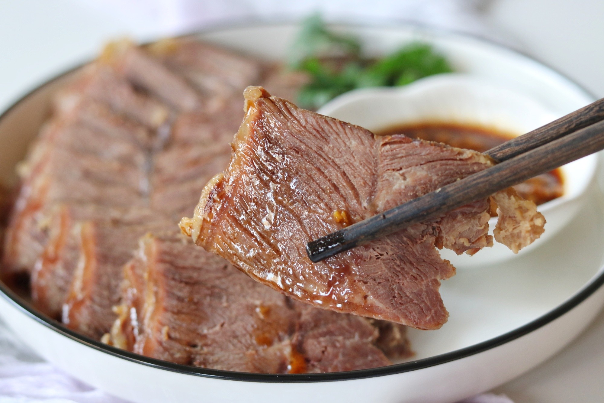 好吃到舔盤的鹵牛肉的做法-家常味燉菜譜