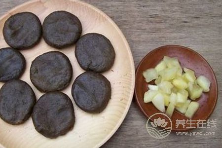 春季內(nèi)熱外寒吃什么食物好?